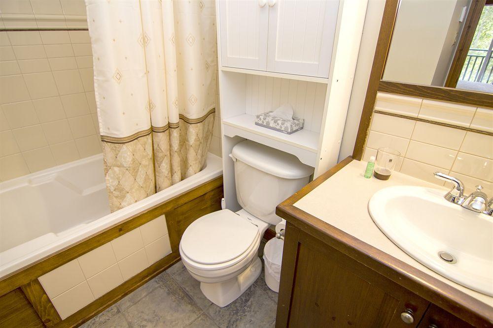 Tremblant Les Eaux - Location Adp Apartment มงต์-ทร็องบล็องต์ ภายนอก รูปภาพ