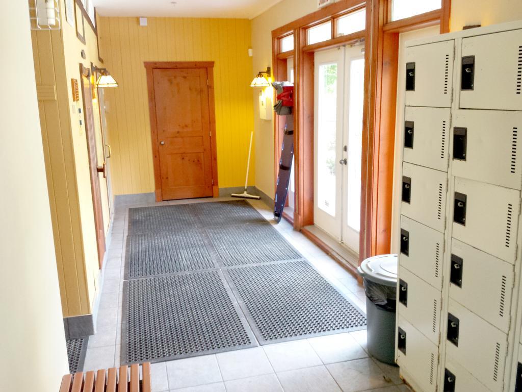 Tremblant Les Eaux - Location Adp Apartment มงต์-ทร็องบล็องต์ ภายนอก รูปภาพ