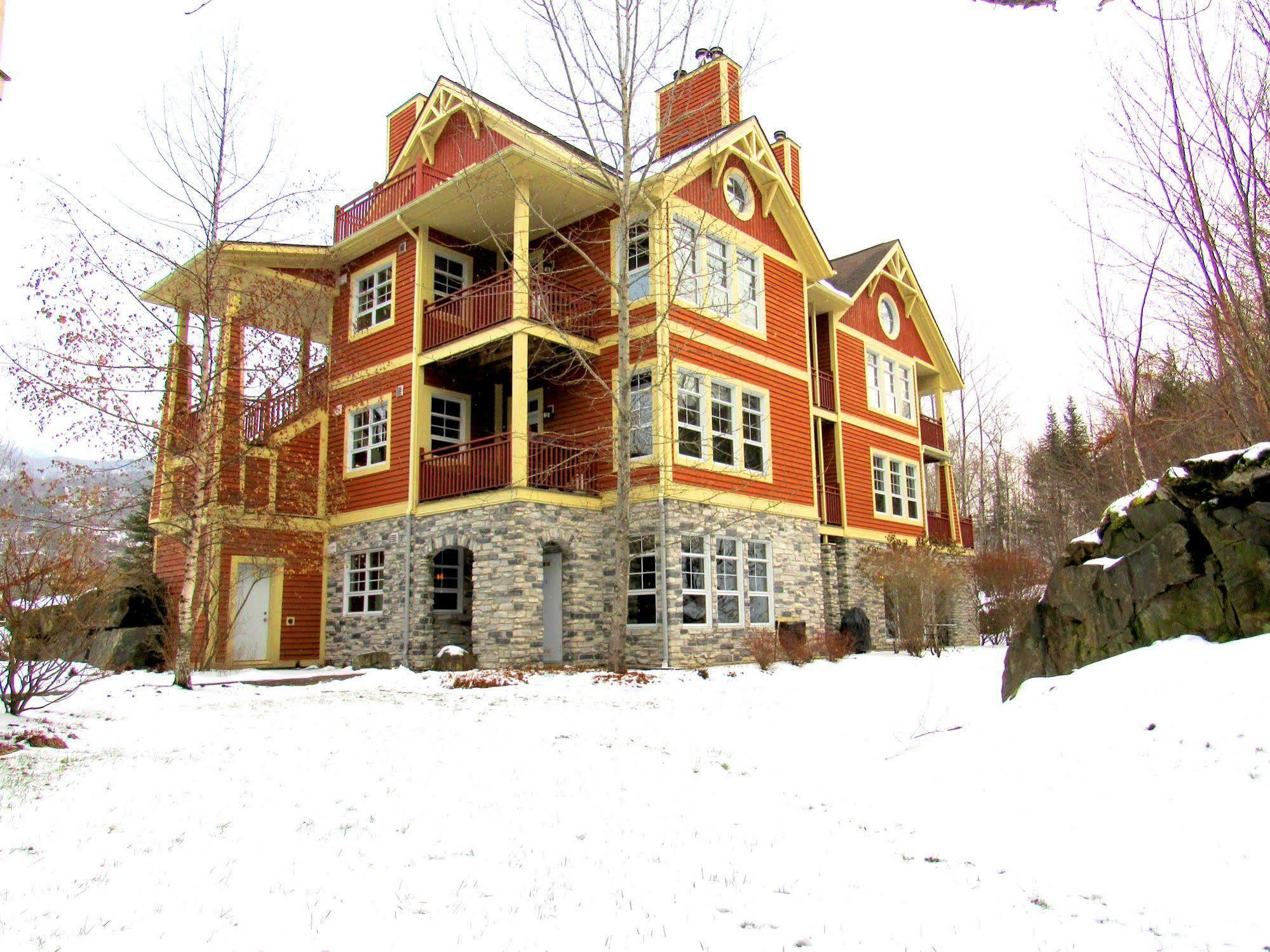 Tremblant Les Eaux - Location Adp Apartment มงต์-ทร็องบล็องต์ ภายนอก รูปภาพ
