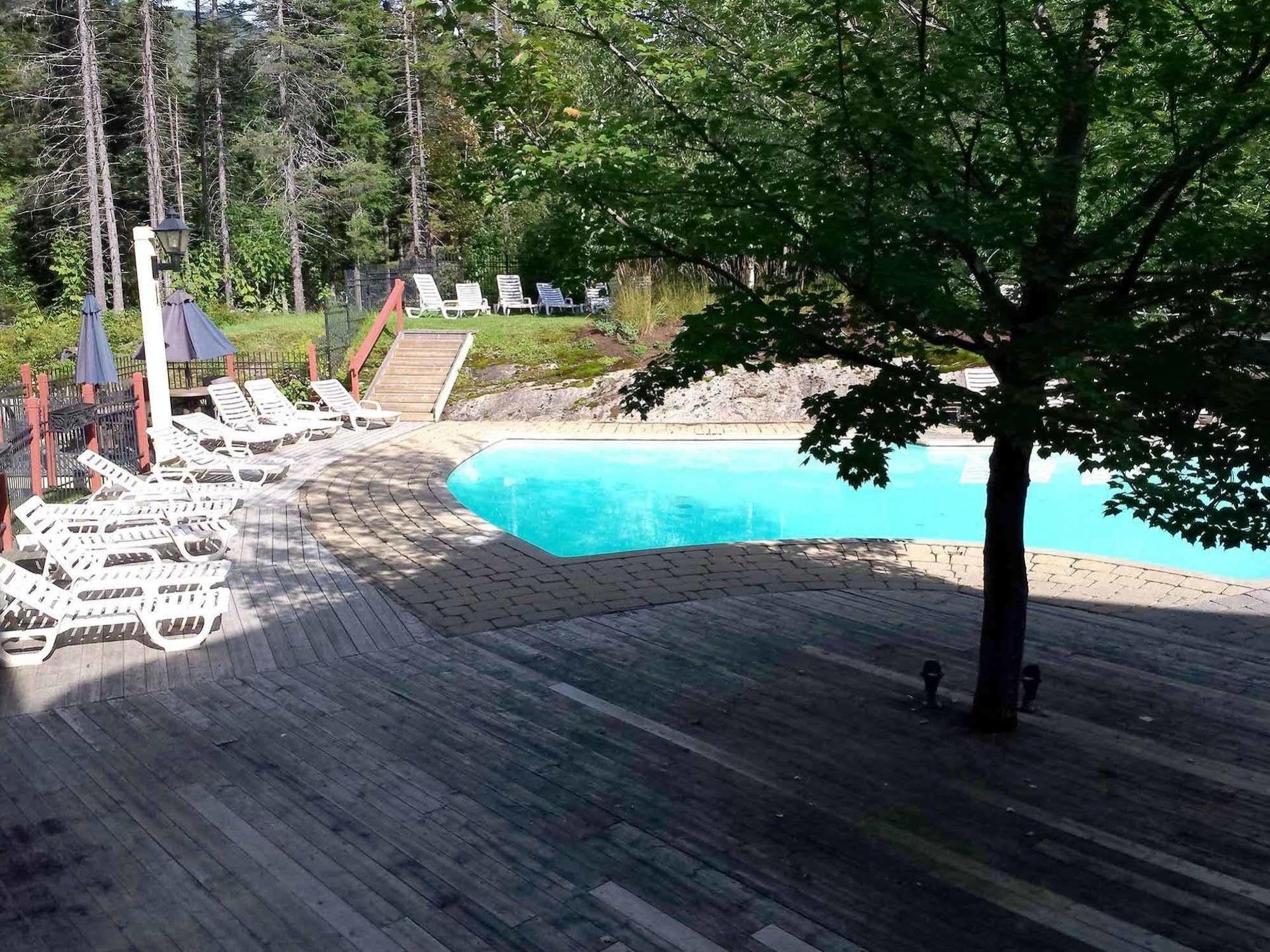 Tremblant Les Eaux - Location Adp Apartment มงต์-ทร็องบล็องต์ ภายนอก รูปภาพ