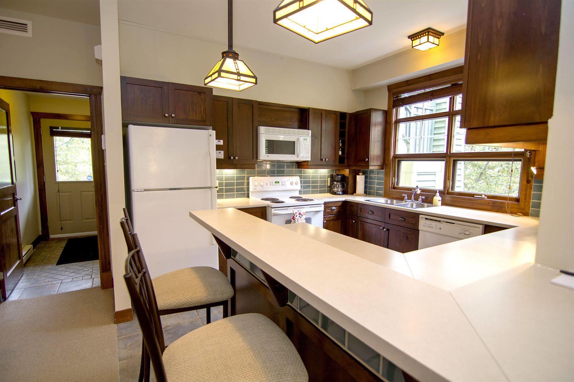 Tremblant Les Eaux - Location Adp Apartment มงต์-ทร็องบล็องต์ ภายนอก รูปภาพ