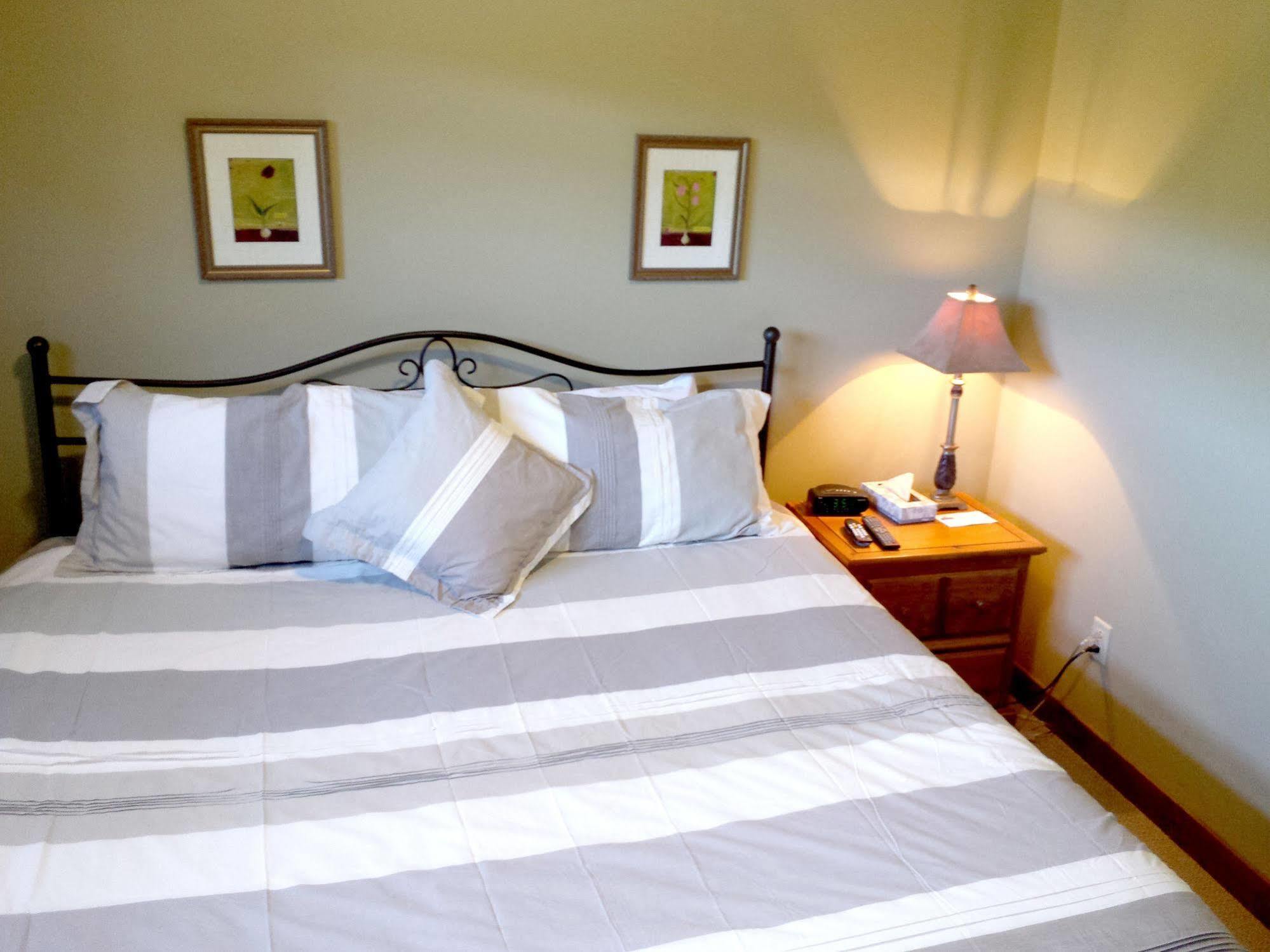 Tremblant Les Eaux - Location Adp Apartment มงต์-ทร็องบล็องต์ ภายนอก รูปภาพ